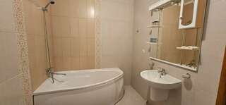 Гостиница Ripario Apart Отрадное Апартаменты с 3 спальнями-7